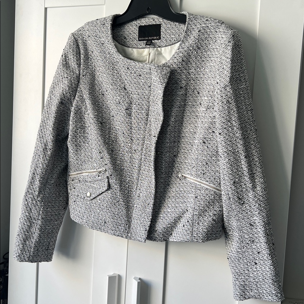 Banana republic white with grey tweed blazer